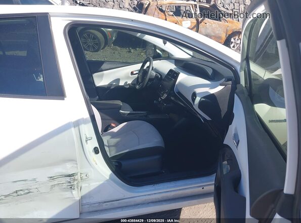 JTDKAMFU1M3139453 2021 TOYOTA LE White Vista interior delantera