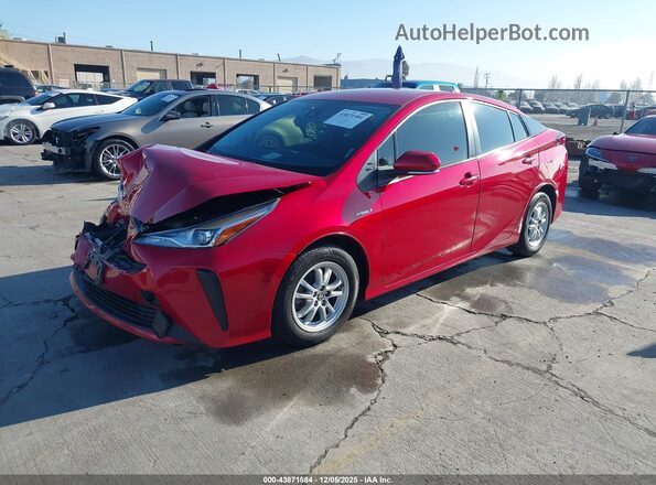 JTDKAMFU8M3131284 2021 TOYOTA PRIUS Красный Передняя левая четверть