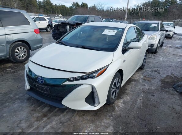 JTDKARFP6H3059949 2017 TOYOTA PRIUS PRIME White Front left