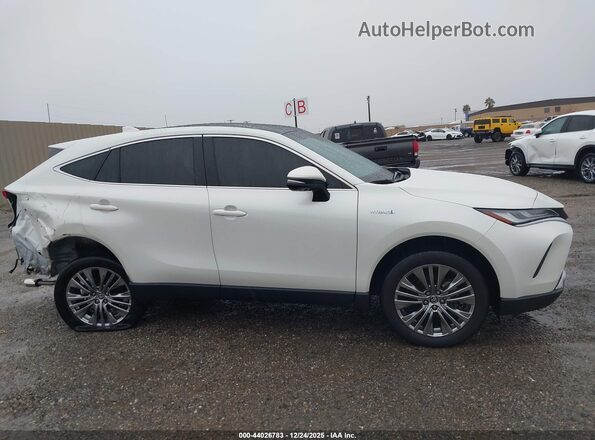 JTEAAAAH4MJ057972 2021 TOYOTA LIMITED White 