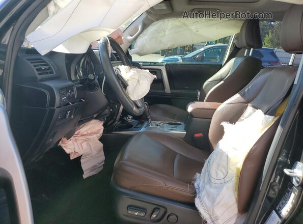 JTEBU5JR8L5777701 2020 TOYOTA 4RUNNER Black Вид салону спереду