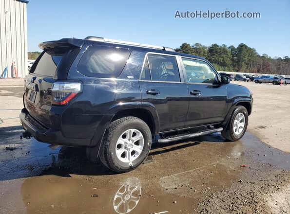 JTEEU5JR0R5308155 2024 TOYOTA 4RUNNER Black 