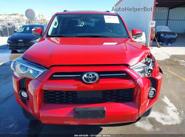 JTEEU5JR2N5264492 2022 TOYOTA 4RUNNER Red ხელსაწყოთა პანელის ხედი