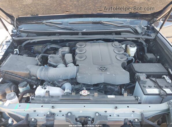 JTEEU5JR2R5312840 2024 TOYOTA 4RUNNER Blue უკანა ხედი