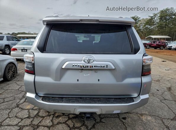 JTEEU5JR4R5306229 2024 TOYOTA 4RUNNER Silver Vista trasera