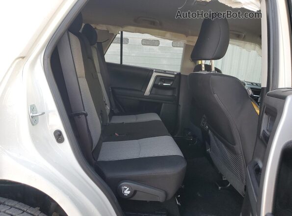 JTEEU5JR5M5229377 2021 TOYOTA 4RUNNER Белый Вид задней части салона