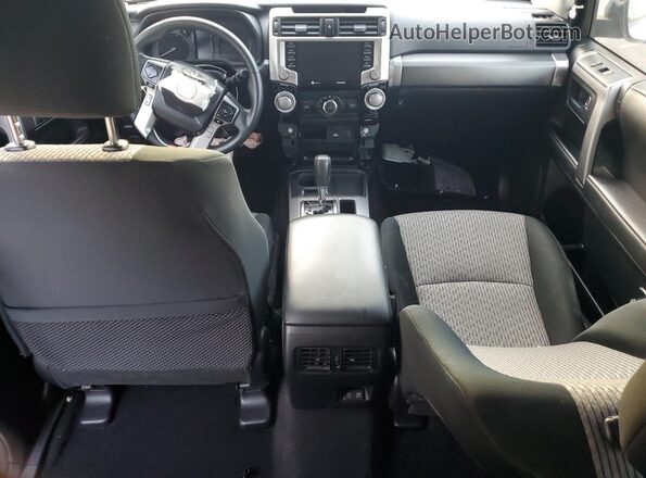 JTEEU5JR5M5229377 2021 TOYOTA 4RUNNER Белый Вид панели приборов