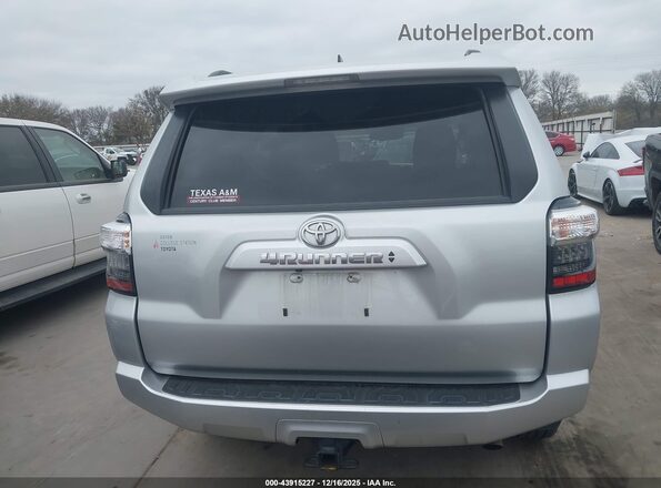 JTEEU5JR9M5245243 2021 TOYOTA 4RUNNER Silver 