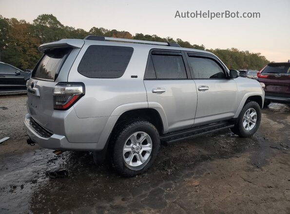 JTEMU5JR0M5907237 2021 TOYOTA 4RUNNER Silver Задня права чверть