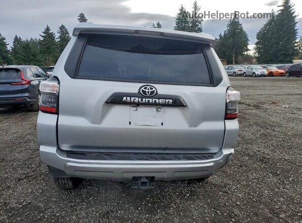 JTERU5JR2N6009854 2022 TOYOTA 4RUNNER Silver Vista trasera