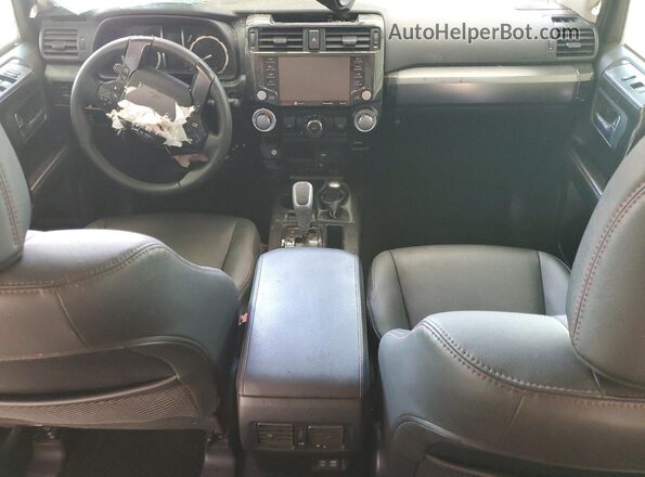 JTERU5JR4M5915170 2021 TOYOTA 4RUNNER White Dashboard view