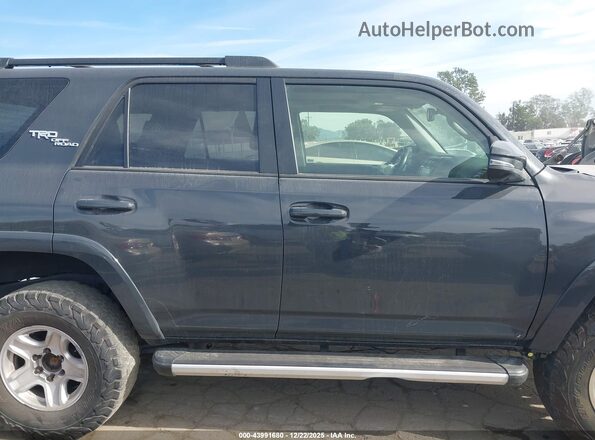 JTERU5JR7R6258575 2024 TOYOTA 4RUNNER Gray 