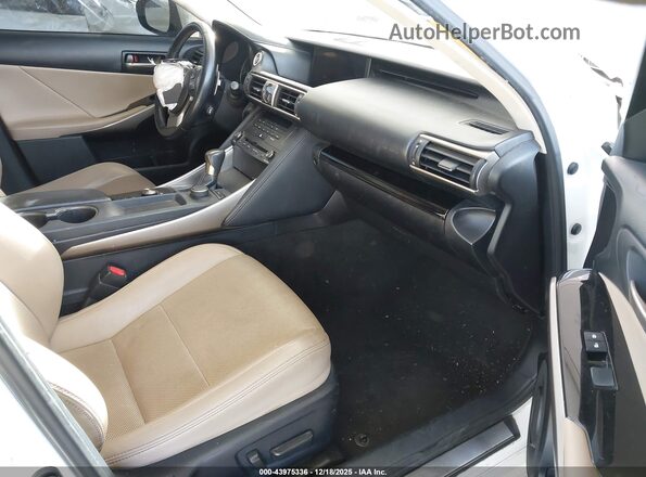 JTHBA1D22K5088772 2019 LEXUS IS 300 White წინა სალონის ხედი
