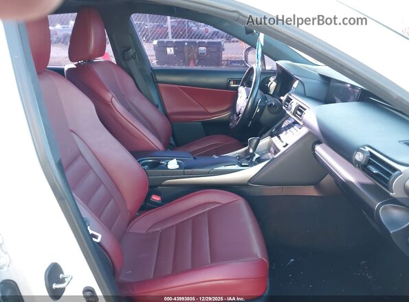 JTHBA1D23J5074880 2018 LEXUS IS 300 Белый Вид салона спереди