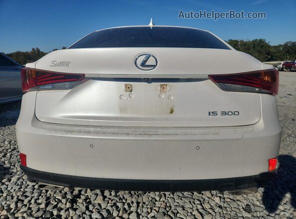 JTHBA1D26J5064179 2018 LEXUS IS Белый 