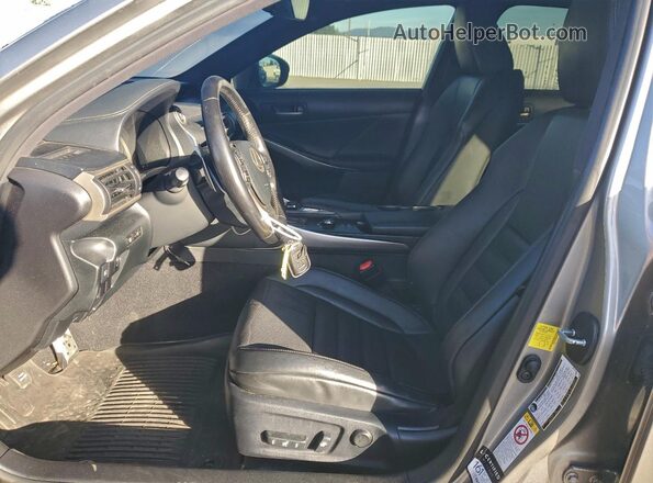 JTHBA1D28H5048057 2017 LEXUS IS Silver Widok wnętrza z przodu