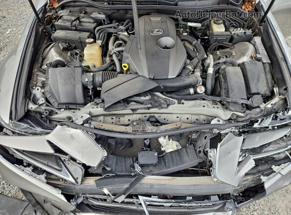 JTHBA1D29J5080246 2018 LEXUS IS Silver Вид задньої частини салону