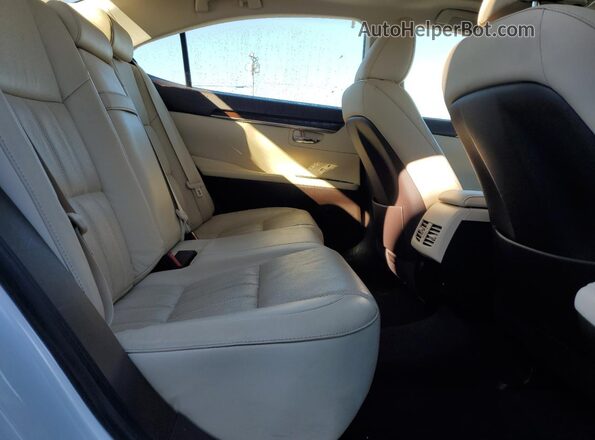 JTHBK1GG2G2232060 2016 LEXUS ES White Հետևի նստատեղերի տեսք
