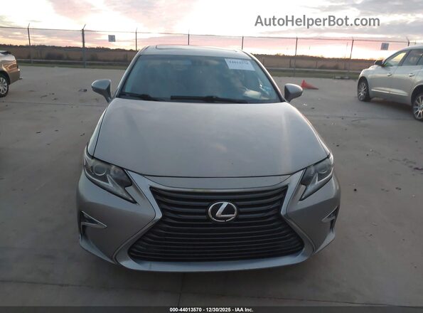 JTHBW1GG2G2109251 2016 LEXUS ES 300H Silver Սարքավորումների վահանակի տեսք