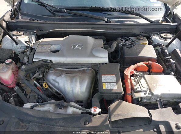 JTHBW1GG2H2154420 2017 LEXUS ES 300H White Rear view