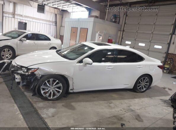 JTHBW1GG3H2144043 2017 LEXUS ES 300H White Widok wnętrza 360 stopni