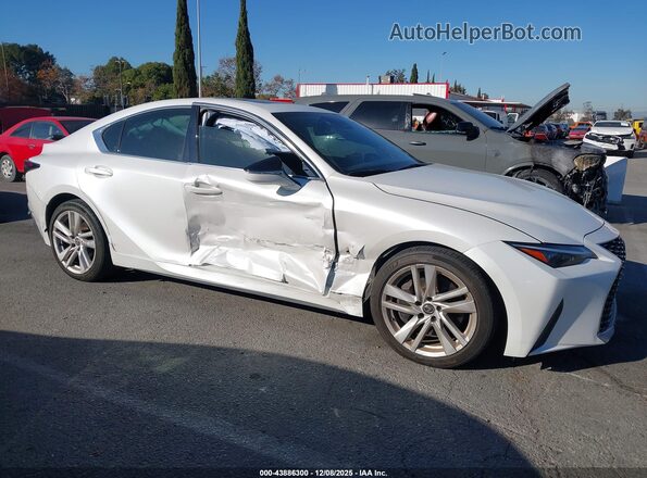 JTHCA1D21P5123765 2023 LEXUS IS 300 Белый Вид задней части салона