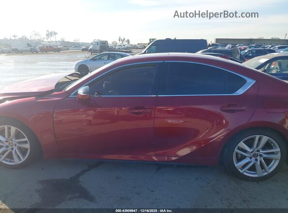 JTHCA1D22P5123726 2023 LEXUS IS 300 Красный Панорамный вид салона 360°