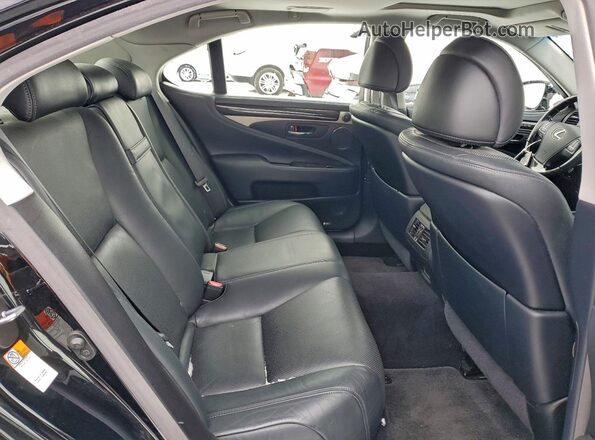 JTHCL5EF0G5026852 2016 LEXUS LS Black უკანა სავარძლების ხედი