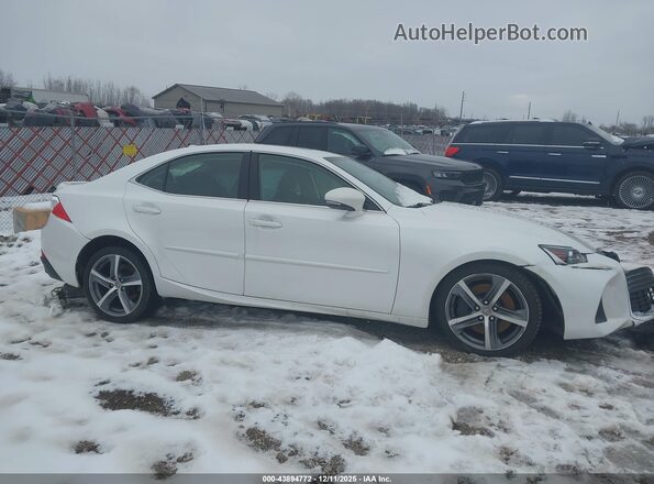 JTHCM1D20H5016375 2017 LEXUS IS 300 White Widok wnętrza z tyłu