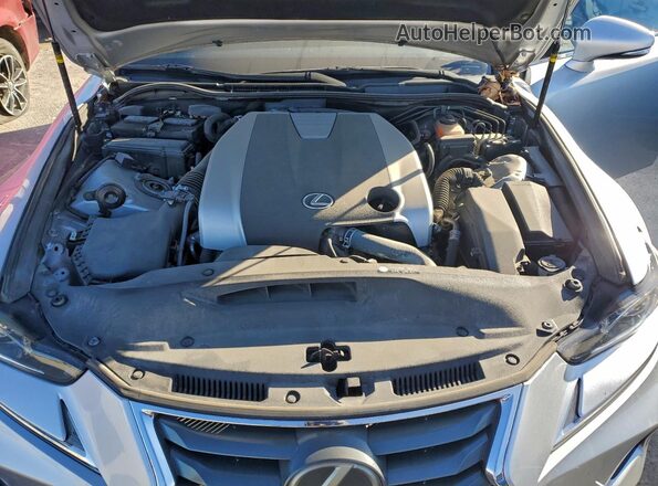 JTHCM1D24H5020722 2017 LEXUS IS Silver Widok wnętrza z tyłu