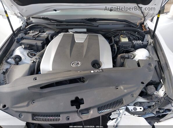 JTHCM1D28H5024675 2017 LEXUS IS 300 White უკანა ხედი