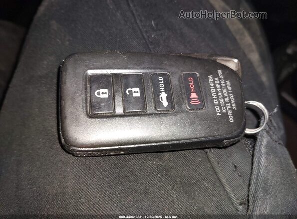 JTHCM1D2XH5018537 2017 LEXUS IS 300 Серебряный Вид панели приборов