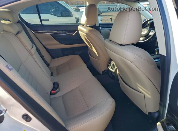 JTHCZ1BL4JA007592 2018 LEXUS GS White Vista de los asientos traseros