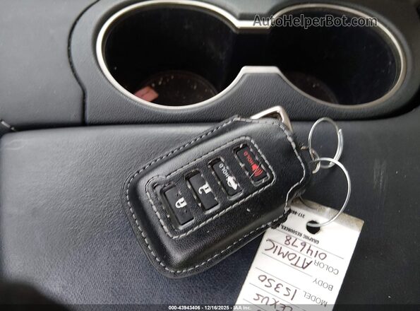 JTHCZ1D29J5014678 2018 LEXUS IS 350 Серебряный Вид панели приборов