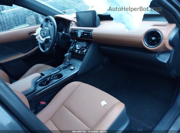 JTHD81F20P5052023 2023 LEXUS IS 300 Gray Front interior view