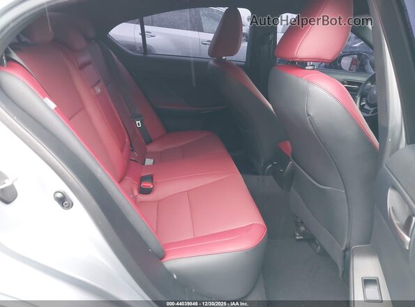 JTHDA1D26P5128559 2023 LEXUS IS 300 Silver Vista de la etiqueta del VIN