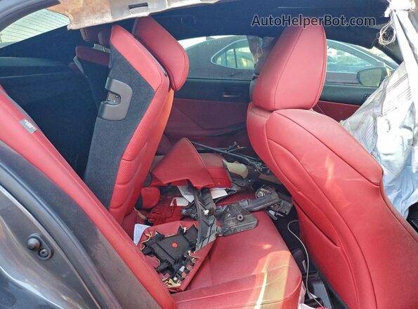 JTHGZ1B23P5071004 2023 LEXUS IS Gray Widok tylnych siedzeń
