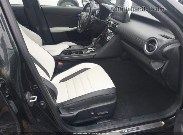 JTHGZ1B26M5044343 2021 LEXUS IS 350 Черный Вид салона спереди