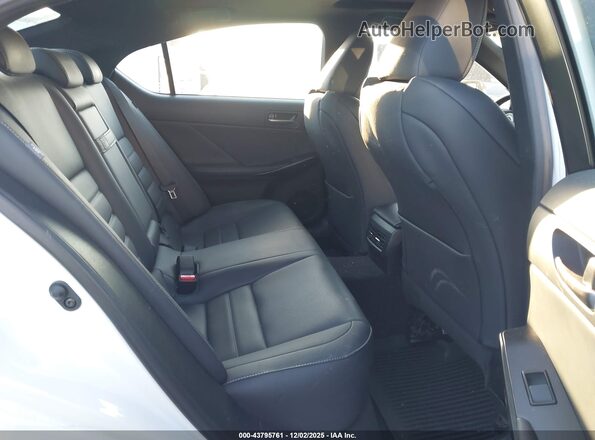 JTHGZ1B28N5053675 2022 LEXUS IS 350 White Vista de la etiqueta del VIN
