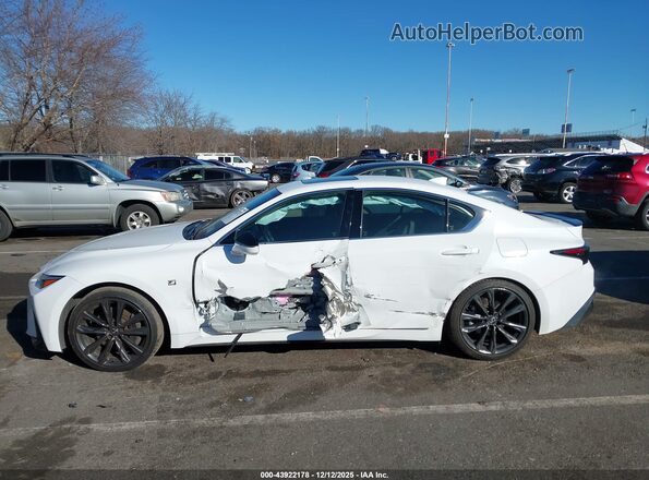 JTHGZ1E28P5028581 2023 LEXUS IS 350 White Вид спереду