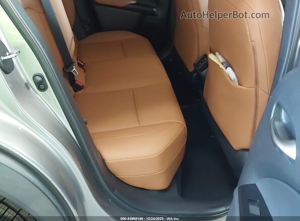 JTHP3JBH0L2023798 2020 LEXUS UX 200 Gold VIN կոդի պիտակի տեսք
