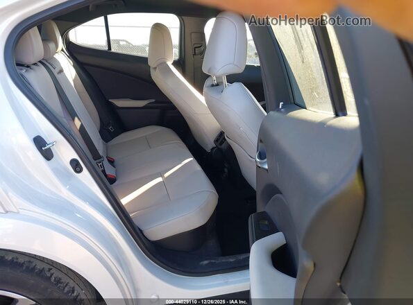 JTHP6JBH3P2156116 2023 LEXUS UX 250H White Vista de la etiqueta del VIN