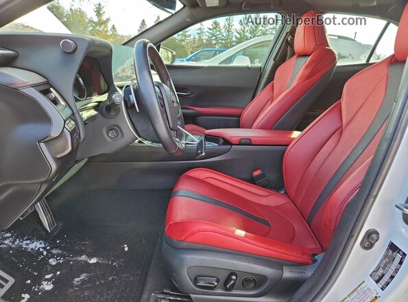 JTHR9JBH2P2066617 2023 LEXUS UX White Вид салону спереду