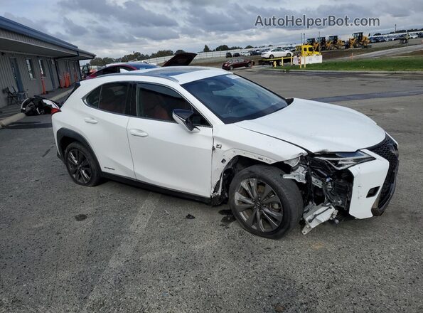 JTHU9JBH6K2010599 2019 LEXUS UX White Front right