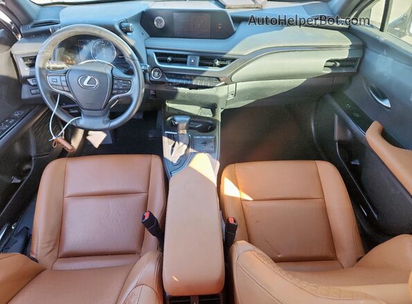 JTHX3JBH8N2049505 2022 LEXUS UX Silver Առջևի վահանակի տեսք