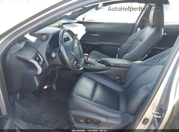 JTHX3JBH9M2040925 2021 LEXUS UX 200 Gray Vista interior delantera