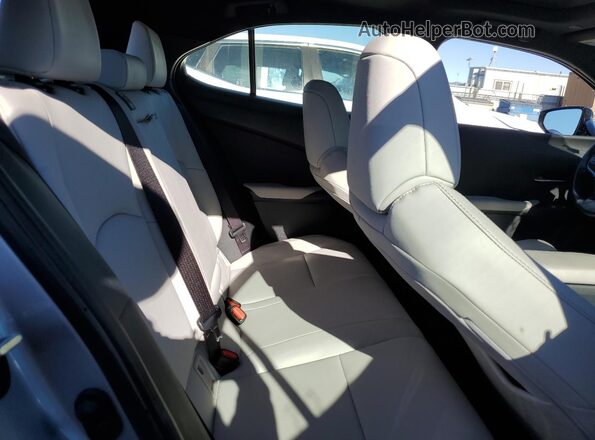JTHX6JBH9R2193769 2024 LEXUS UX Silver უკანა სალონის ხედი