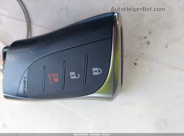 JTHX9JBH4M2042337 2021 LEXUS UX 250H Silver Vista del salpicadero