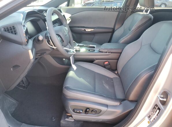 JTJAAAAB1SA029699 2025 LEXUS RZ Silver Widok wnętrza z przodu
