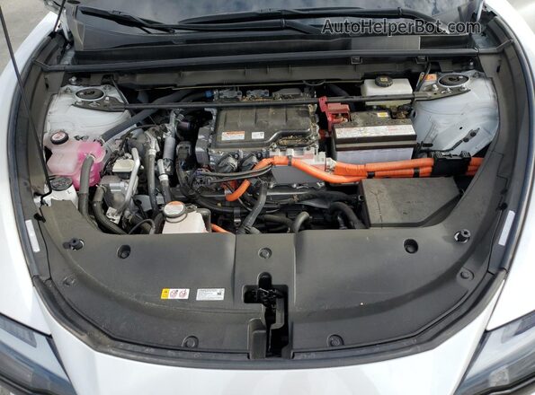 JTJAAAAB4PA020616 2023 LEXUS RZ White Vista del compartimento del motor